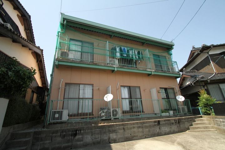 コーポヒラキ工学部Bの外観