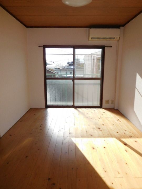 コーポヒラキ工学部Bの居間