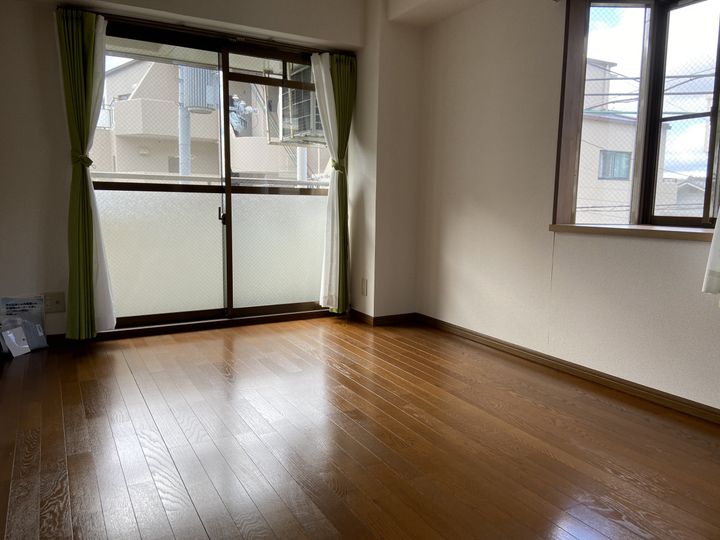 ヴィラ平野の居間