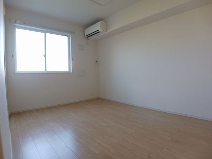 ビラシャルマンKIの内装