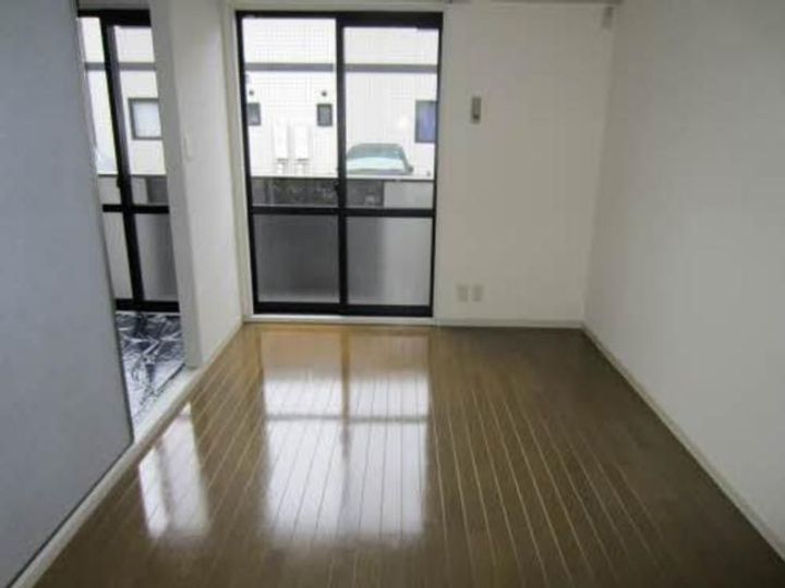 福島県福島市笹谷字鍜治古屋(アパート)の賃貸物件の居間