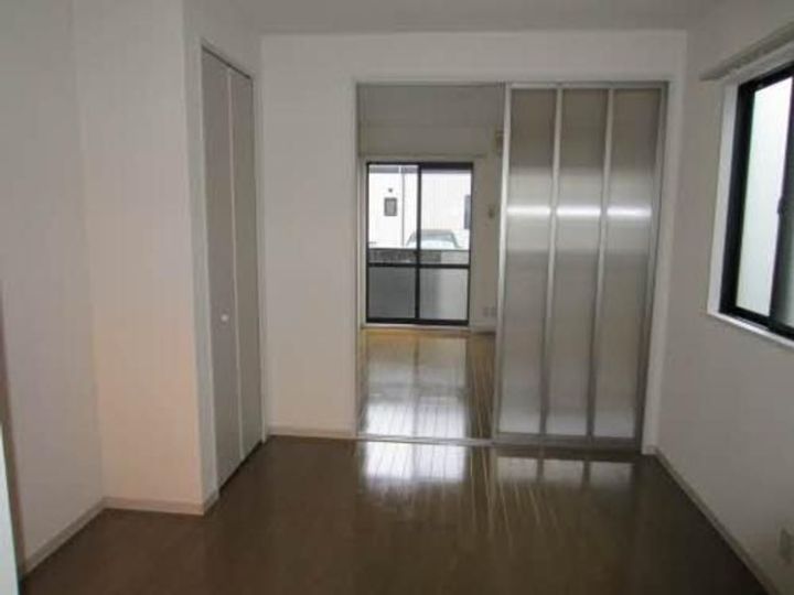 福島県福島市笹谷字鍜治古屋(アパート)の賃貸物件の居間