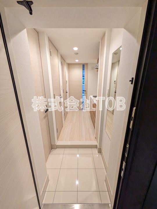 REGALIZ明大前-レガリス明大前-の玄関