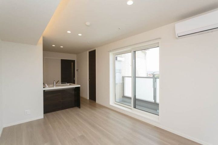 滋賀県米原市下多良3(マンション)の賃貸物件の居間