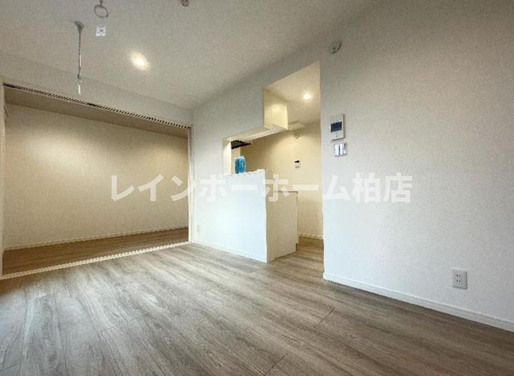埼玉県三郷市早稲田2(アパート)の賃貸物件の内装