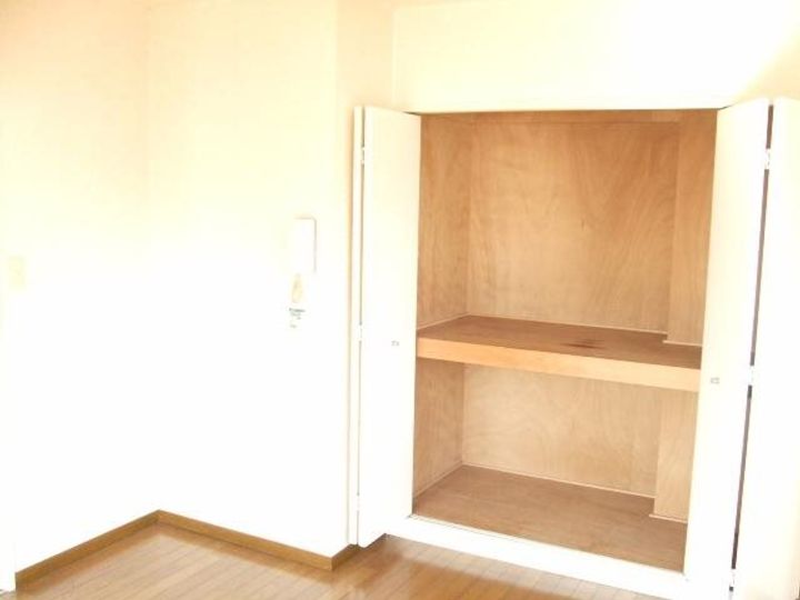 アパートメンツ青山の内装