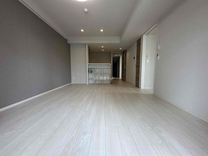 兵庫県明石市樽屋町(マンション)の賃貸物件の居間