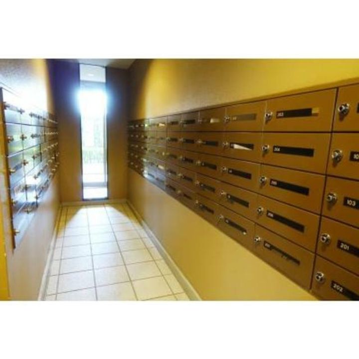 東京都中野区本町1(マンション)の賃貸物件の地図