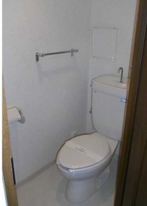 東京都中野区本町1(マンション)の賃貸物件の内装