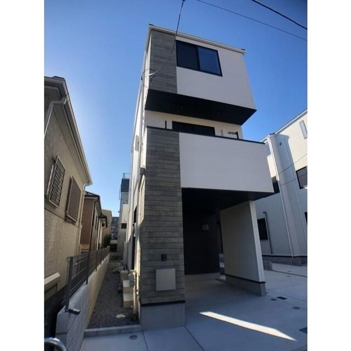 埼玉県さいたま市緑区東浦和6(一戸建)の賃貸物件の外観