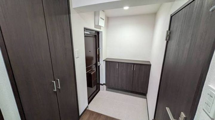 広島県広島市東区牛田本町3(マンション)の賃貸物件の玄関