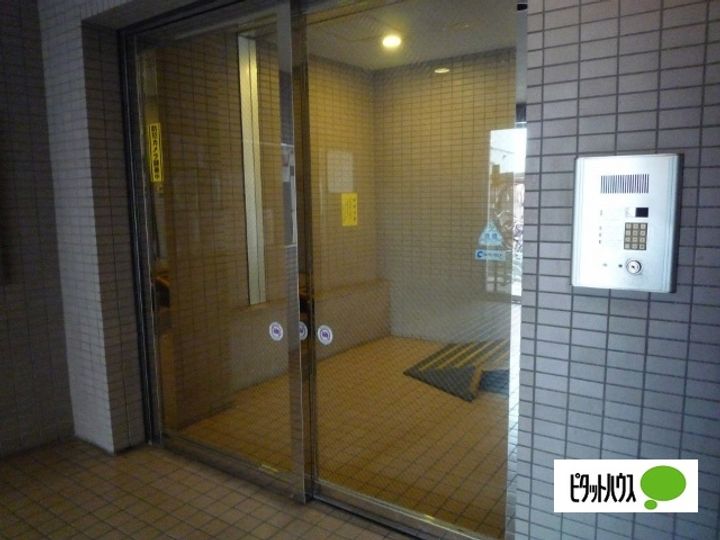 横浜阪東橋ガーデンハウスの地図