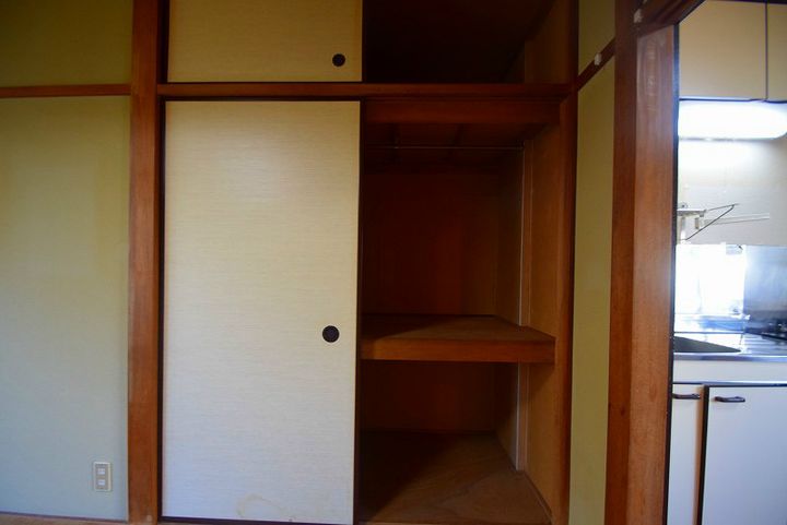 光ハイツの内装