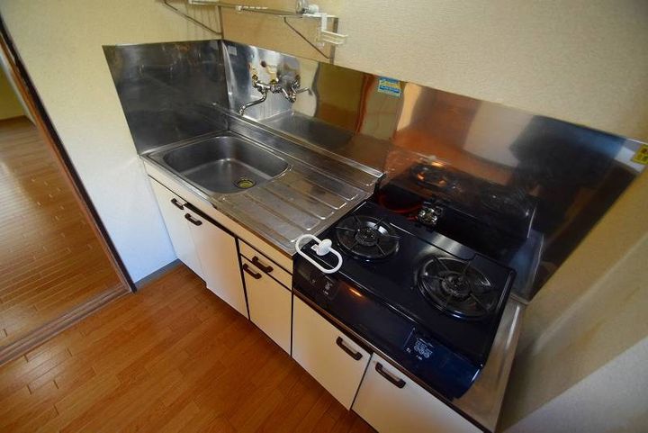 光ハイツのキッチン