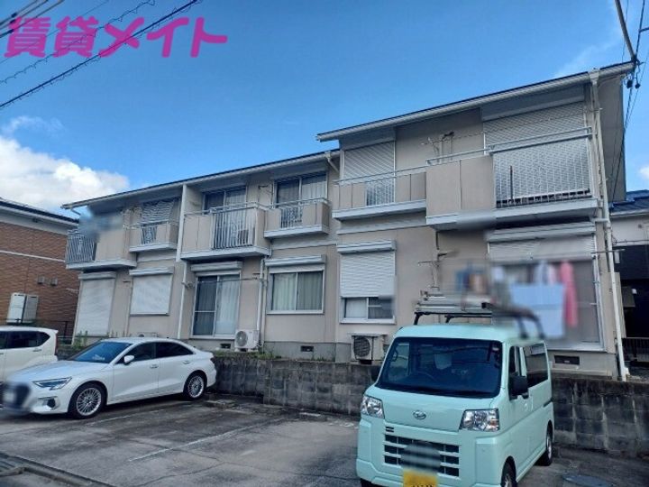 ピュアドミール白山の外観