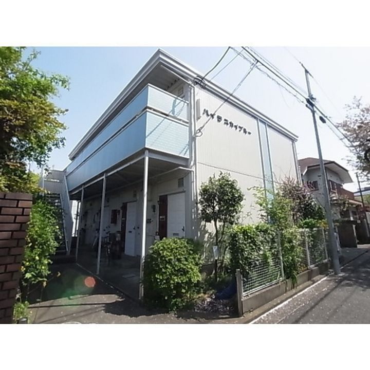 ハイツスカイブルーの外観