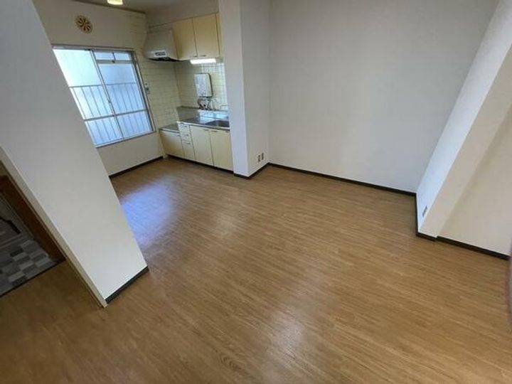 クローバーハイツの居間