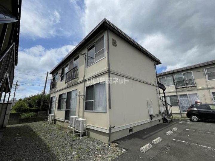朝日ヶ丘ハイツ Bの外観