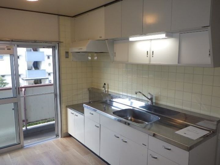 UR保津川のキッチン