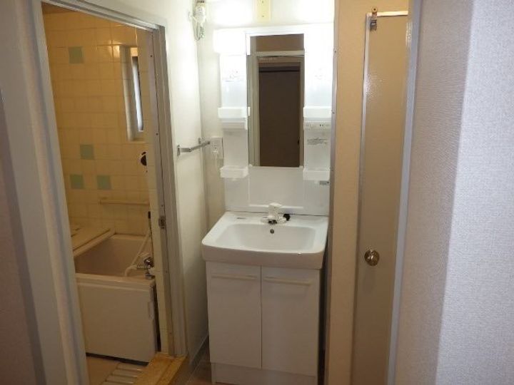 UR保津川の内装