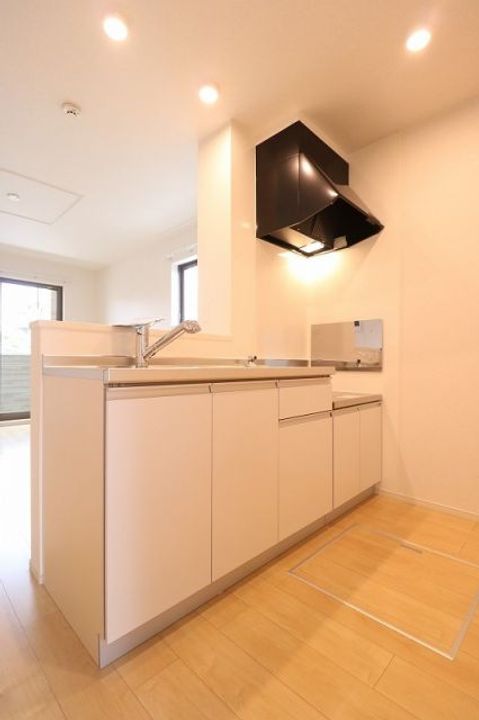 兵庫県三木市志染町西自由が丘1(アパート)の賃貸物件のキッチン