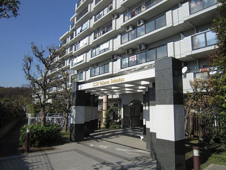 神奈川県藤沢市城南3(マンション)の賃貸物件の外観