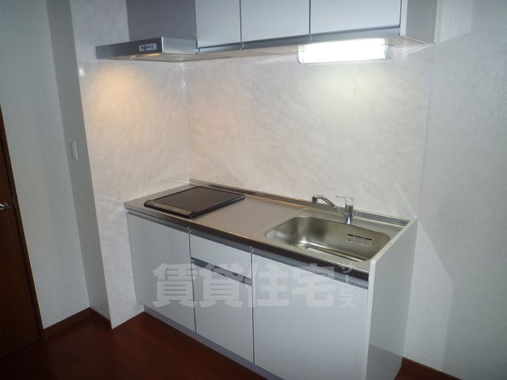 第6アローズ緑地公園のキッチン