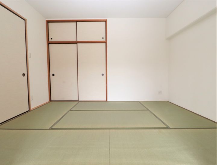 ベルクラーテ倉敷東町の居間