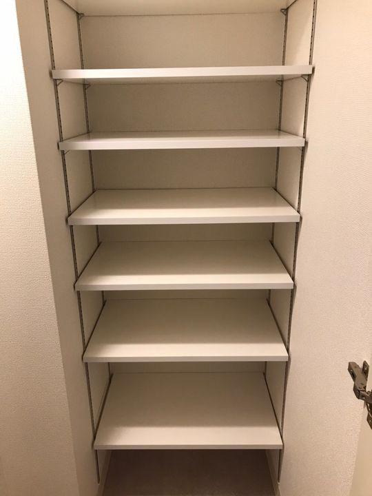 エステムコート谷町九丁目の玄関