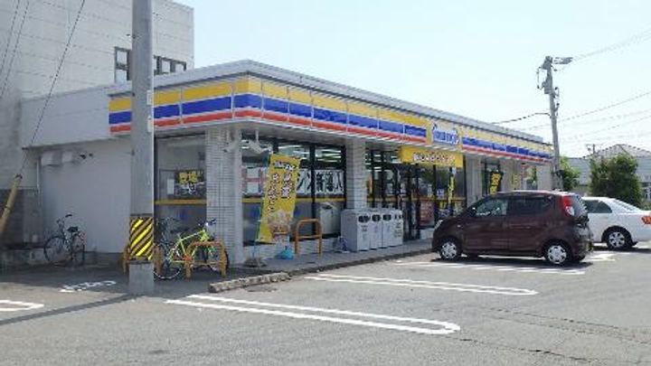 クレセールヴァンブの周辺