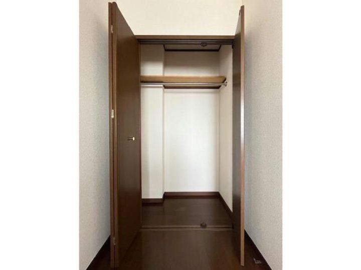 小泉マンションの内装