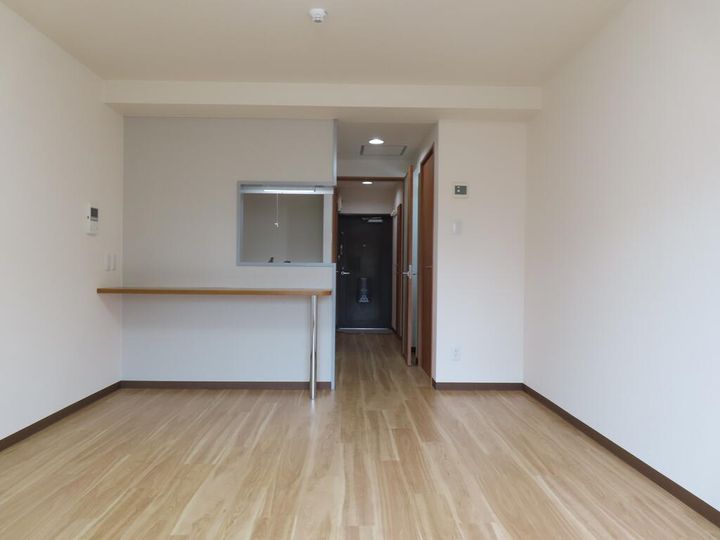 アピアビル日赤前の居間