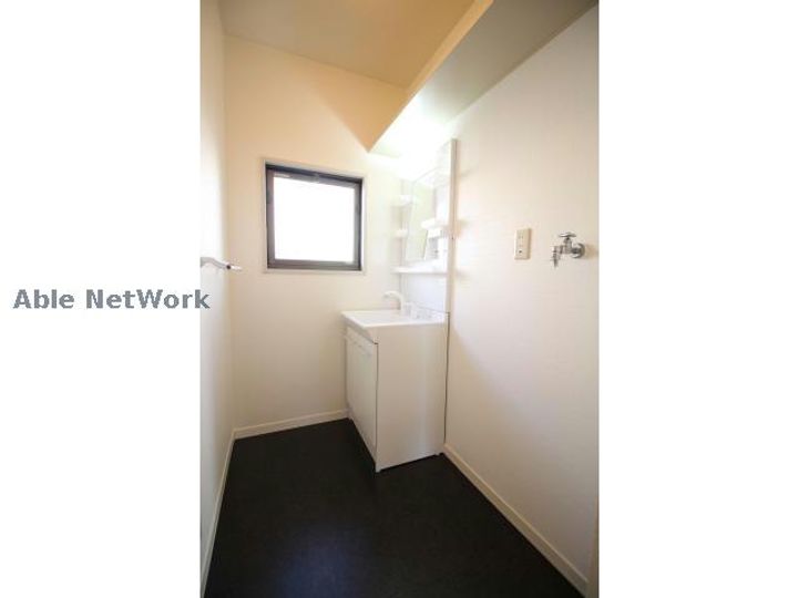 グリーン岡Bの内装