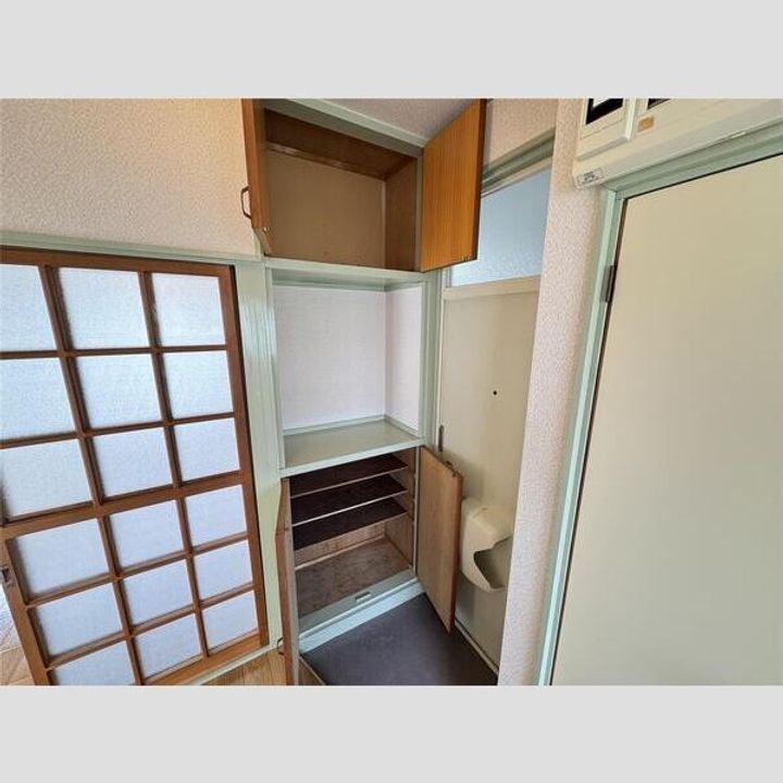 新潟県新潟市西蒲区巻甲(アパート)の賃貸物件の玄関