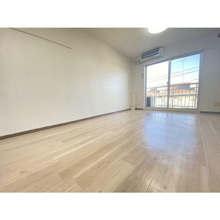 神奈川県藤沢市石川3(マンション)の賃貸物件の居間