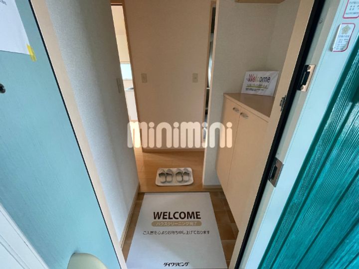 メロニスの玄関