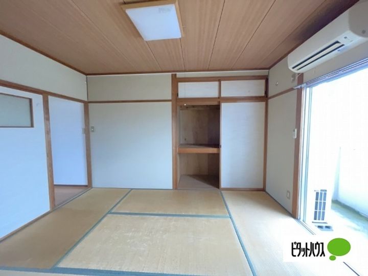 マンション加地の内装