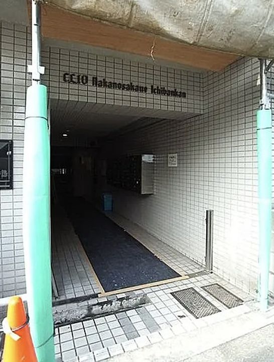 東京都中野区本町3(マンション)の賃貸物件の地図