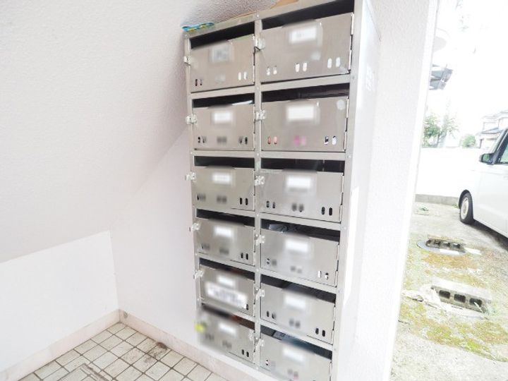 アーバン加茂名の地図