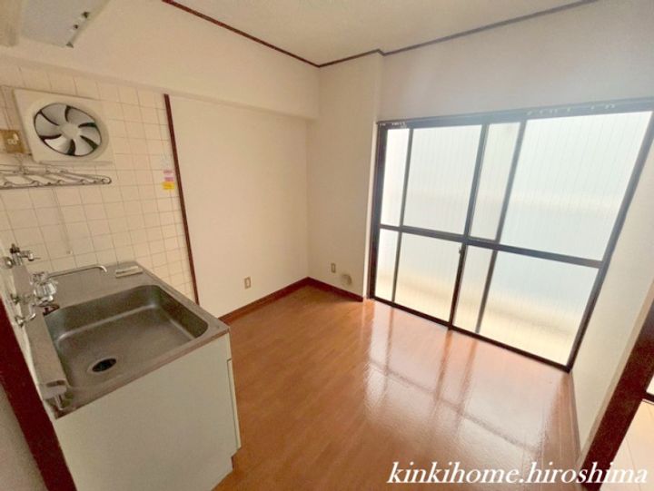 広島県広島市中区榎町(マンション)の賃貸物件の内装