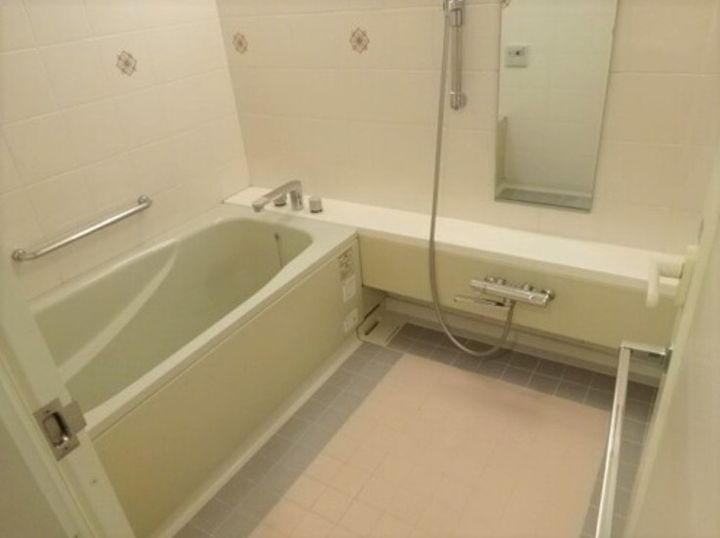 ライオンズステージ上野毛の風呂