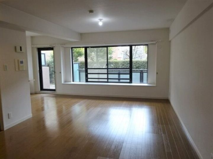 ライオンズステージ上野毛の居間