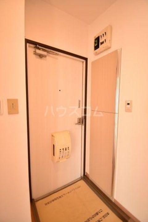 サンライズハイツBの玄関