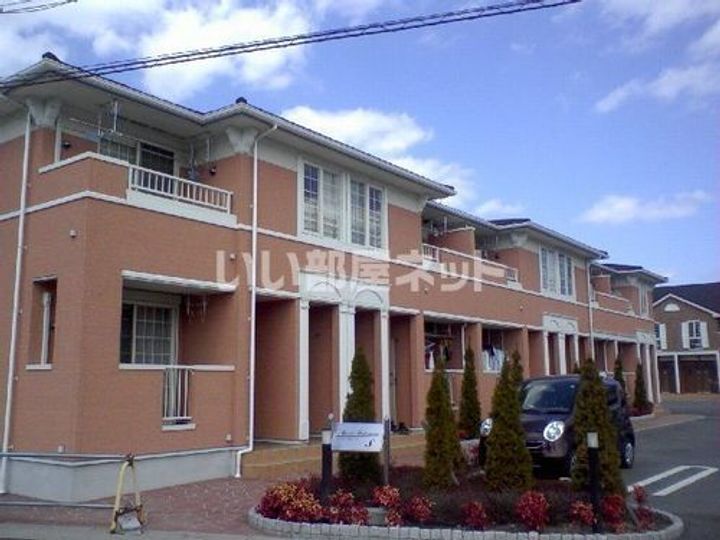 ネーロ・リザイアSの外観