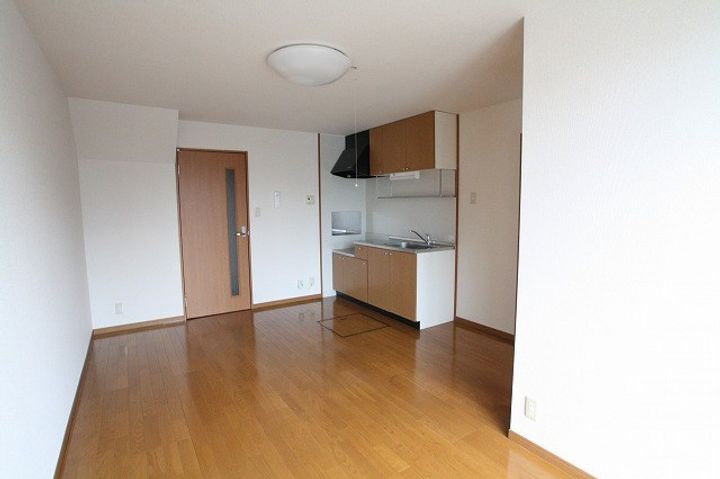 静岡県袋井市川井(一戸建)の賃貸物件の居間