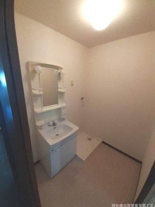 コスモスの内装