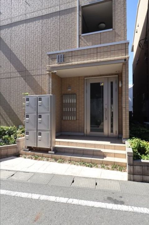 埼玉県三郷市中央1(アパート)の賃貸物件の地図