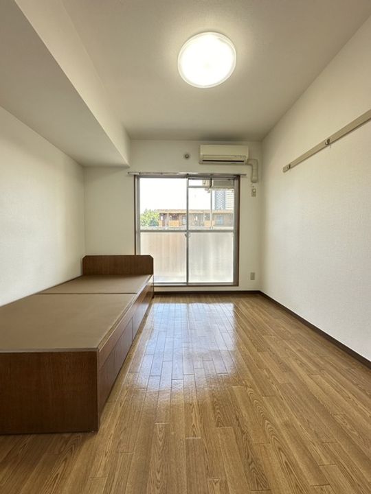 東京都八王子市別所1(マンション)の賃貸物件の居間