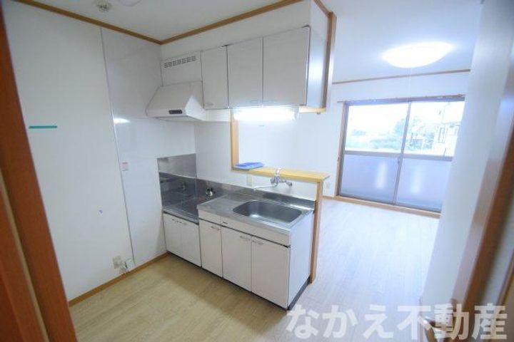 徳島県小松島市中田町字内開(マンション)の賃貸物件のキッチン
