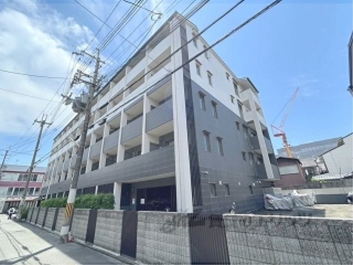 ベラジオ京都西院ウエストシティの外観